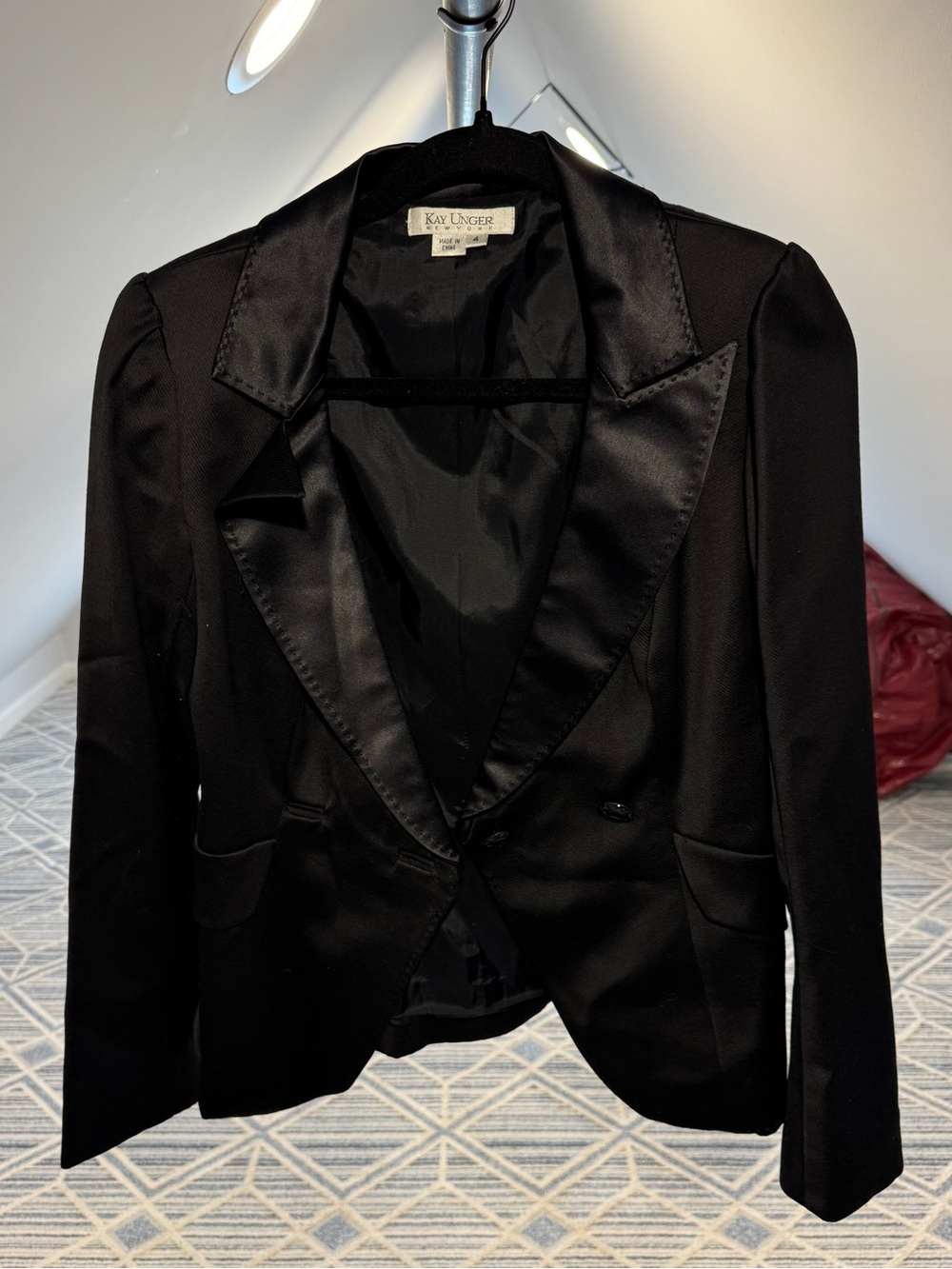 Kay Unger Black Satin-Trim Blazer